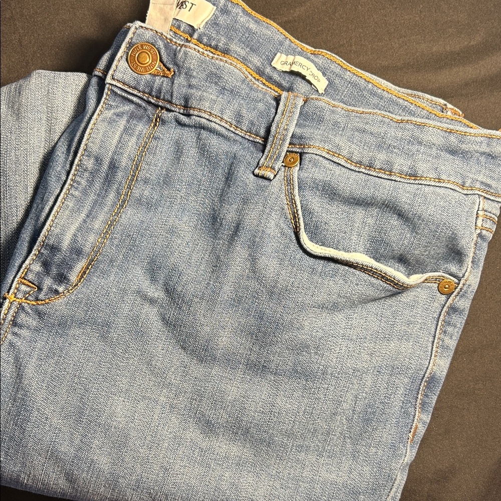 Nine West Light Blue Gramercy Crop Jeans